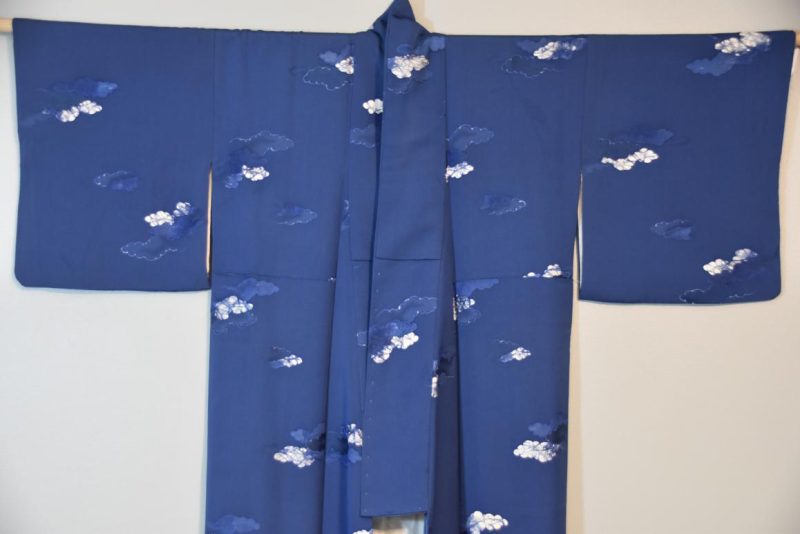 Japanese Vintage Silk Kimono - Image 5