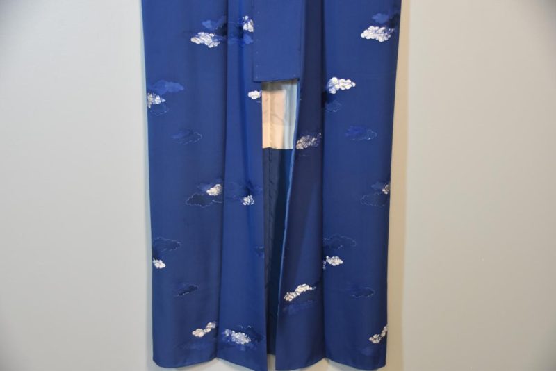 Japanese Vintage Silk Kimono - Image 4