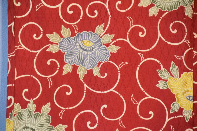 Japanese Vintage Silk Kimono - Image 6