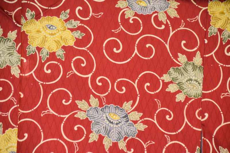 Japanese Vintage Silk Kimono - Image 5