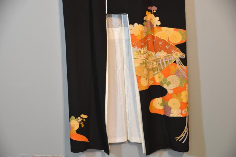 Vintage Japanese Silk Kimono - Image 2