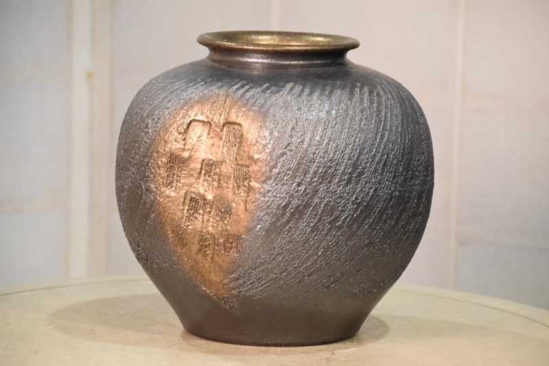 Shigaraki Pottery Metallic Glaze  Vase Width:250mm
