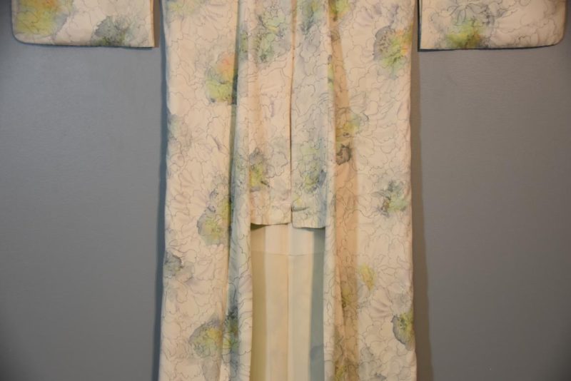 Japanese Vintage Silk Kimono - Image 5