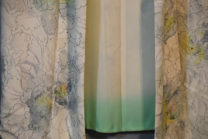 Japanese Vintage Silk Kimono - Image 3