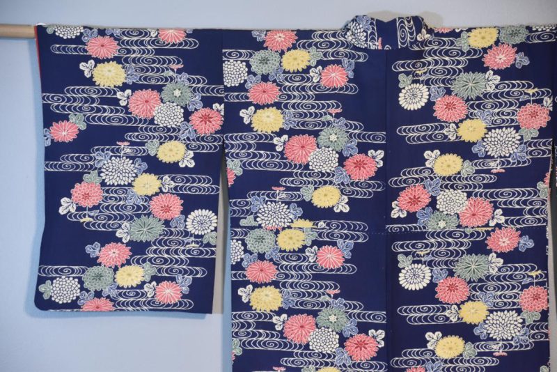 Floral Silk Vintage Kimono - Image 4