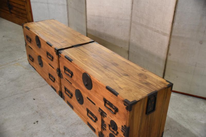 Japanese Antique 4 Drawer Clothing Chest (2 sections) Width:965mm - Image 3
