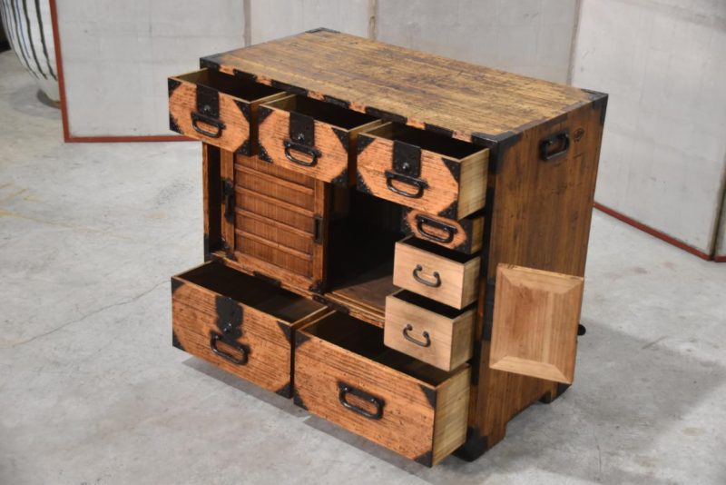 Small Japanese Merchant Chest Width:760mm - Image 5