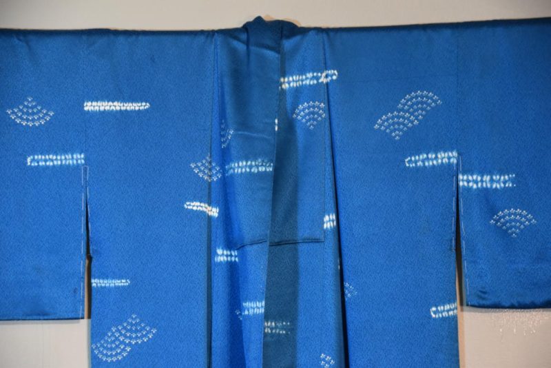 Stunning Blue Kimono - Image 4