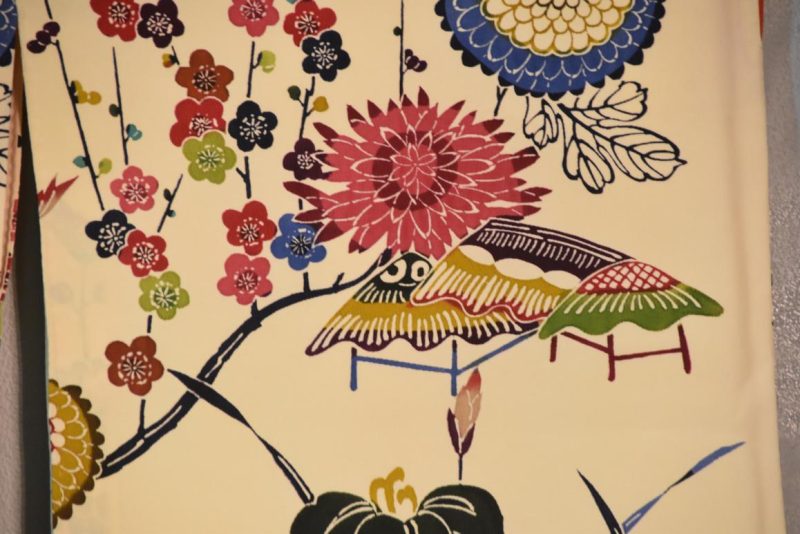 Stunning Vintage Kimono - Image 6