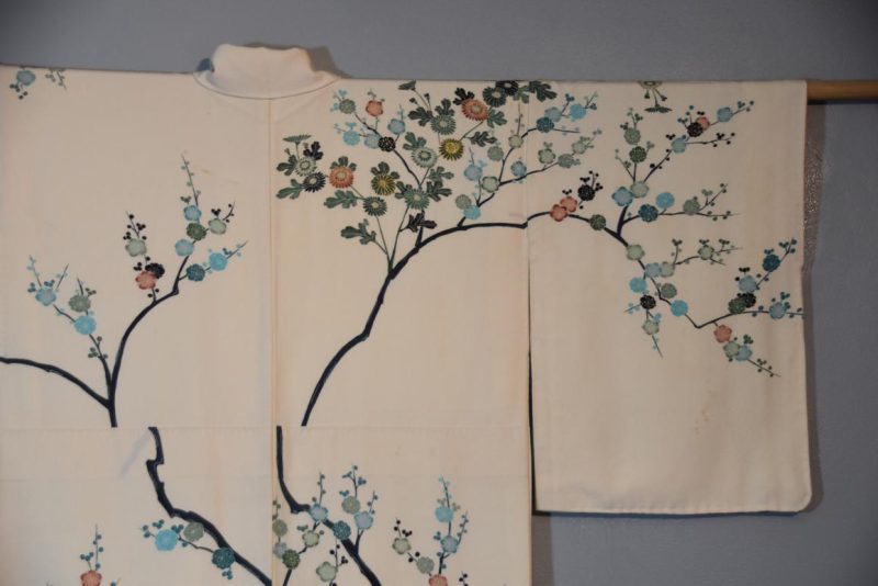 Japanese Traditional Dress - Image 9