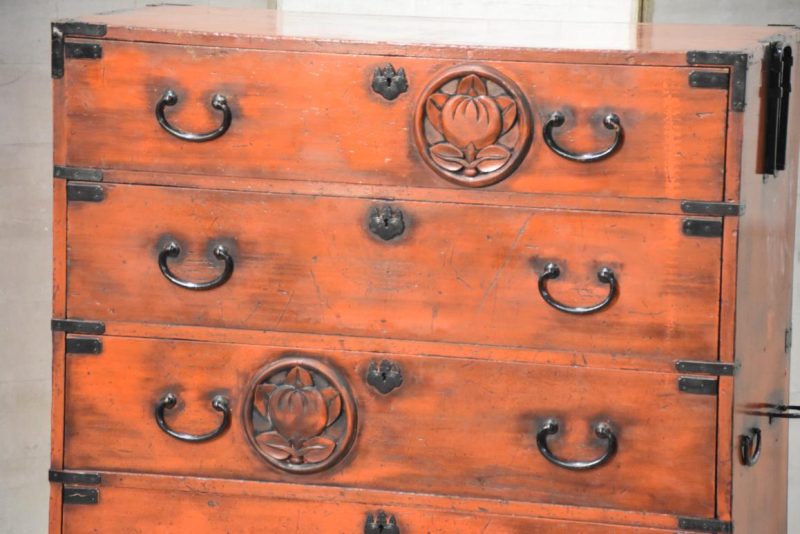 Lacquered Clothing Chest Width:910mm - Image 10