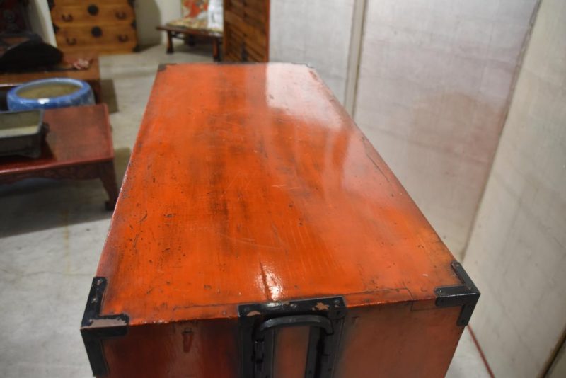 Lacquered Clothing Chest Width:910mm - Image 5