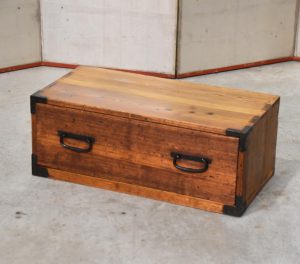 Antique Low Chest Width:730mm