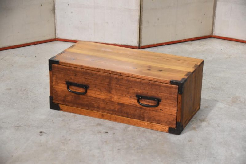 Antique Low Chest Width:730mm