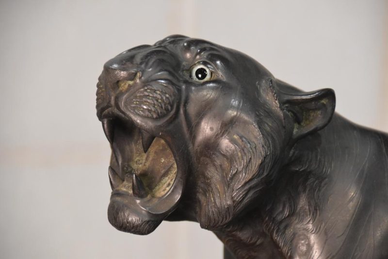 Large Japanese Bronze Tiger Width:670mm - Image 7