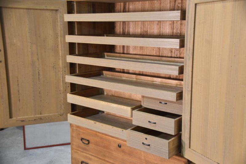 Vintage Wedding Chest 3 Sections Width:1060mm - Image 5