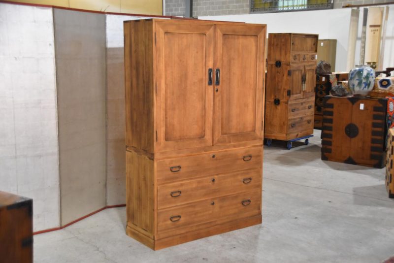 Vintage Wedding Chest 3 Sections Width:1060mm - Image 2