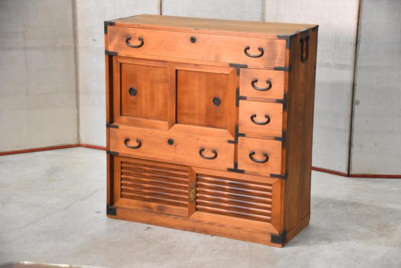 Choba Dansu Traditional Japanese Merchant Chest Width:955mm