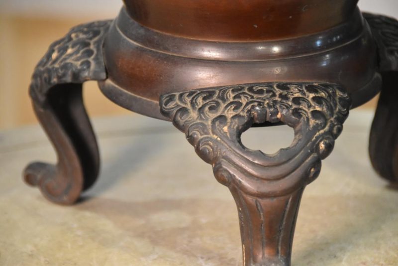 Japanese Cast Bronze Usubata Vase Width:391mm - Image 10