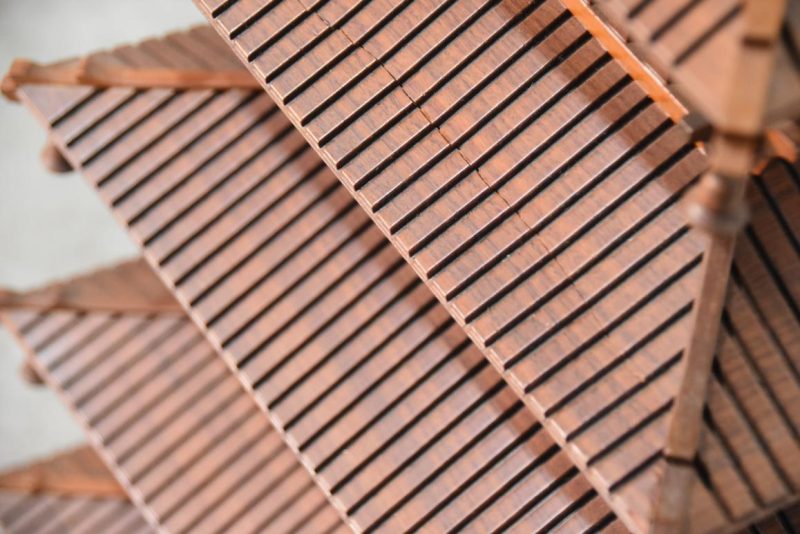 Hardwood Japanese Pagoda Height:1020mm - Image 7