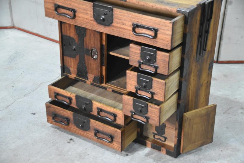 Edo Period Tokyo Region Merchant Chest Width:730mm - Image 10