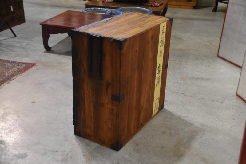 Edo Period Tokyo Region Merchant Chest Width:730mm - Image 3