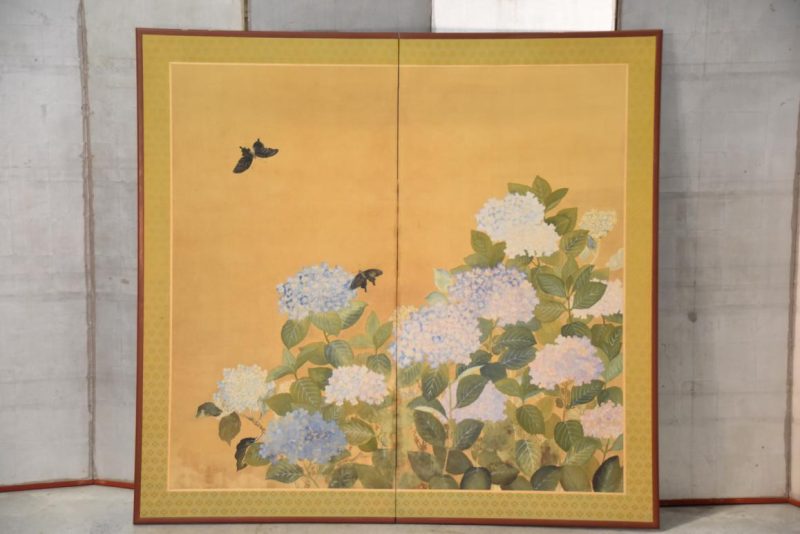 Vintage Japanese Hydrangeas and Butterflies Screen Width:1620mm's