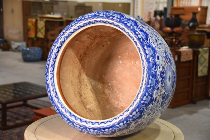 Antique Japanese Blue and White Porcelain Hibachi Width:440mm - Image 3