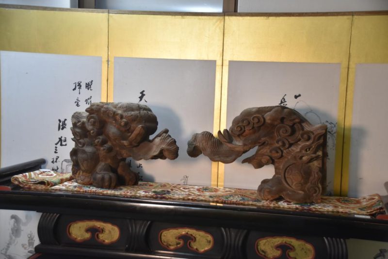 Edo Period Baku (Bad Dream Eaters) Wooden Heads from a Temple Width:1300mm