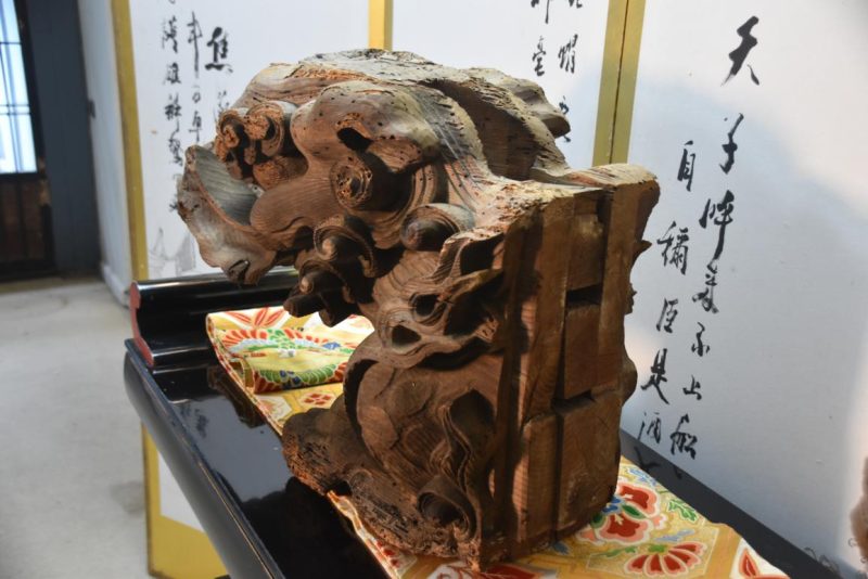 Edo Period Baku (Bad Dream Eaters) Wooden Heads from a Temple Width:1300mm - Image 4