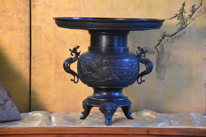 Japanese Cast Bronze Usubata Vase Width:365mm