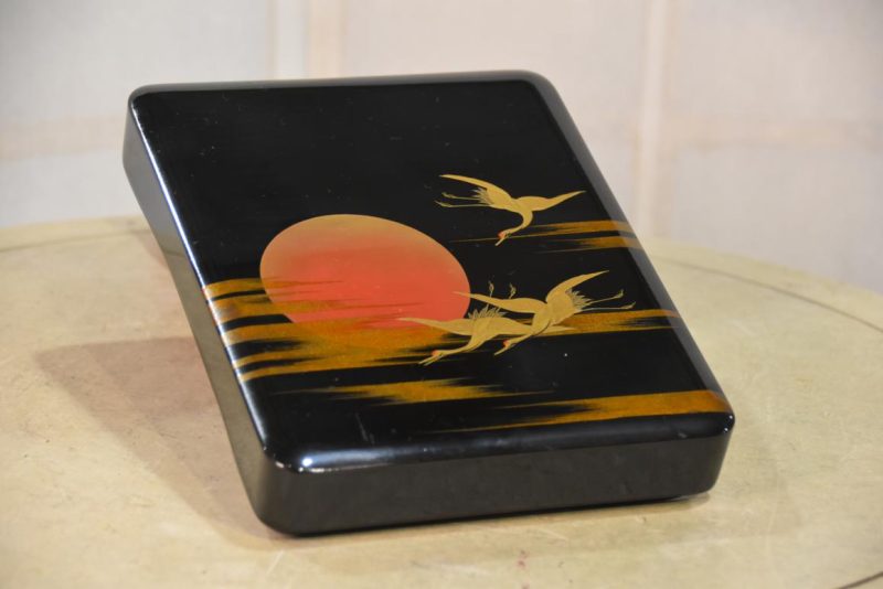 Japanese Cranes and Rising Sun Maki-E Writing Box Width:245mm - Image 7