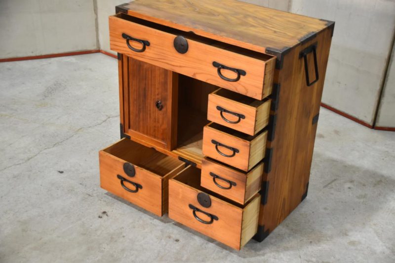 Small Japanese Merchant Chest Width:670mm - Image 8