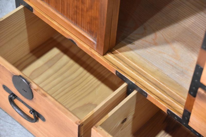 Small Japanese Merchant Chest Width:670mm - Image 5