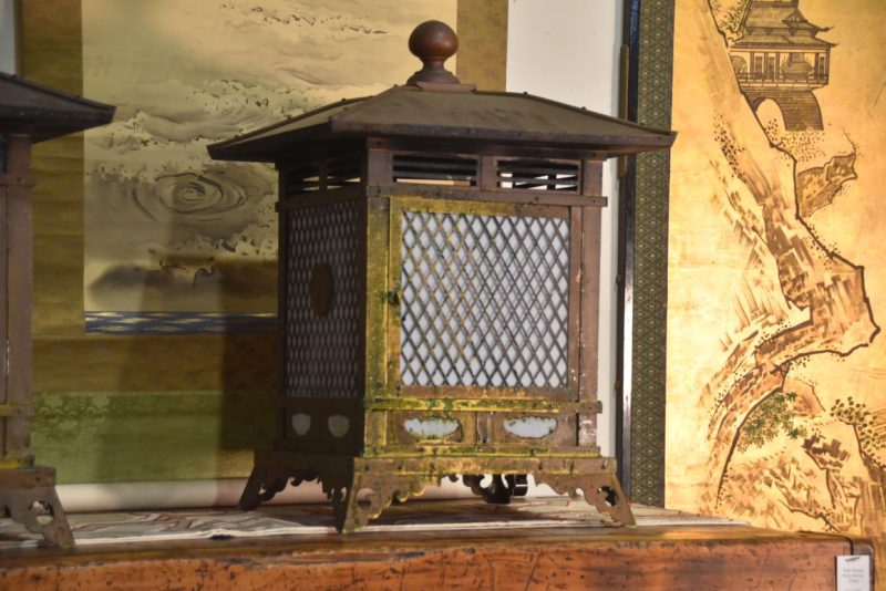 Pair of Lanterns Width:860mm - Image 10