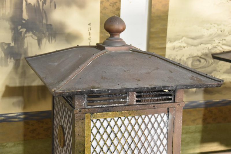 Pair of Lanterns Width:860mm - Image 6