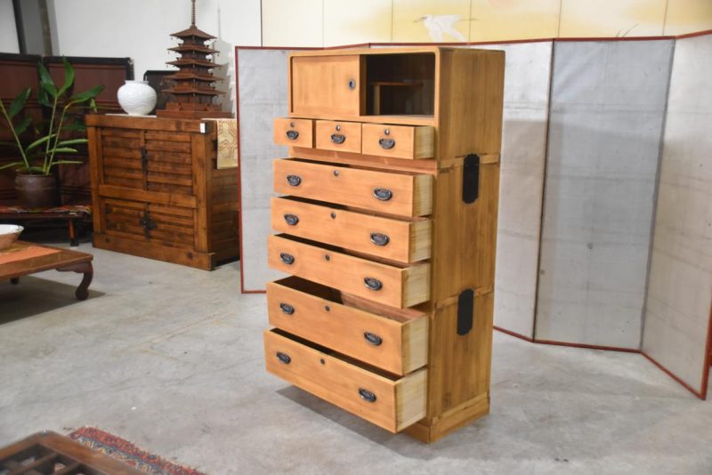 Vintage 3 Section Wedding Chest Width:910mm - Image 5