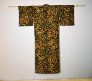 Chiriman (Crepe) Silk Vintage Kimono