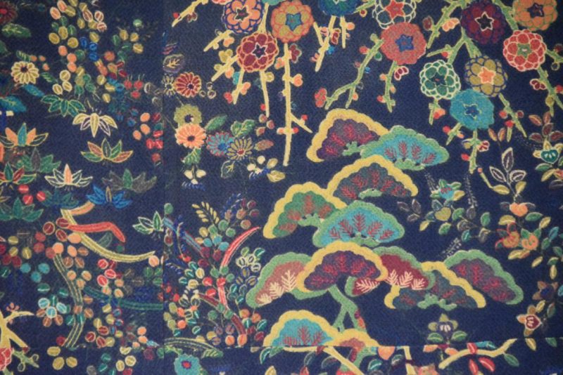 Chiriman (Crepe) Silk Vintage Kimono - Image 6