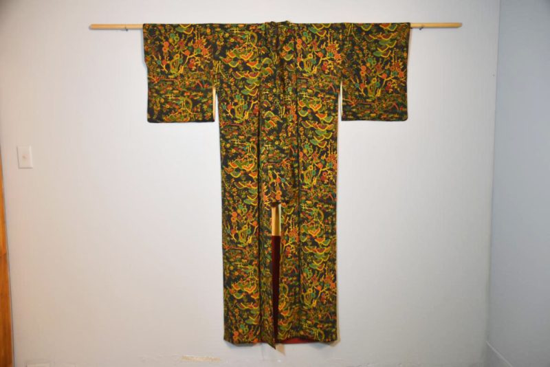 Chiriman (Crepe) Silk Vintage Kimono - Image 5