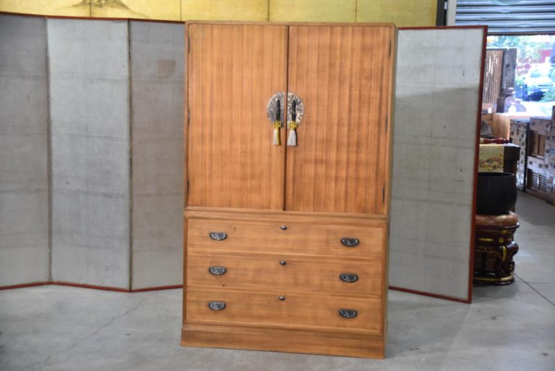 Vintage Wedding Chest 3 Sections Width:1060mm - Image 11