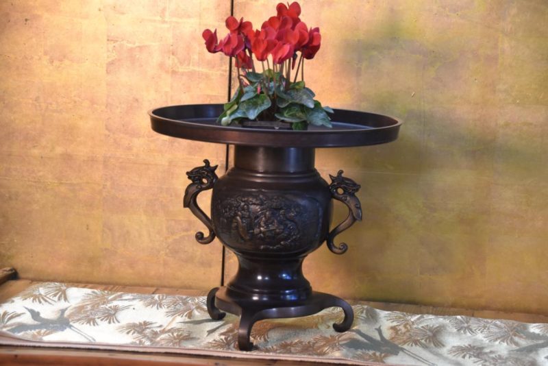 Japanese Cast Bronze Usubata Vase Width:345mm