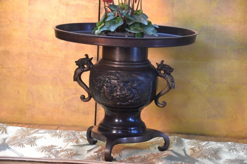 Japanese Cast Bronze Usubata Vase Width:345mm - Image 2