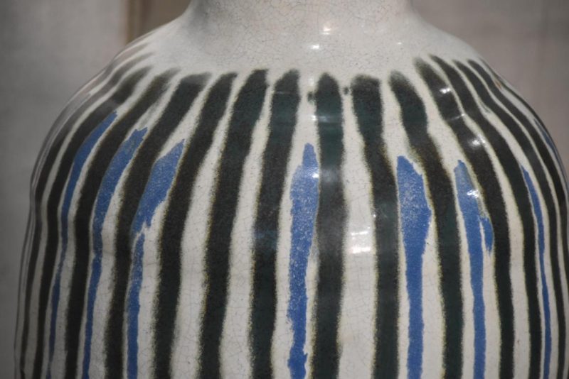 Shigaraki Drip Glaze Tsubo for Soya Sauce Height:770mm - Image 6