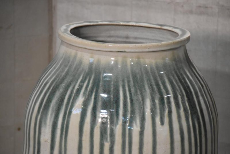 Shigaraki Drip Glaze Tsubo  Height:720mm - Image 9