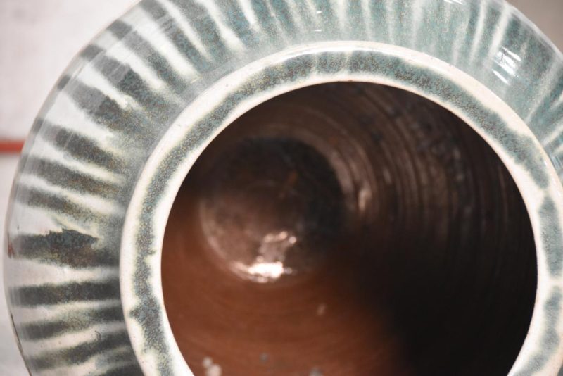 Shigaraki Drip Glaze Tsubo  Height:720mm - Image 3