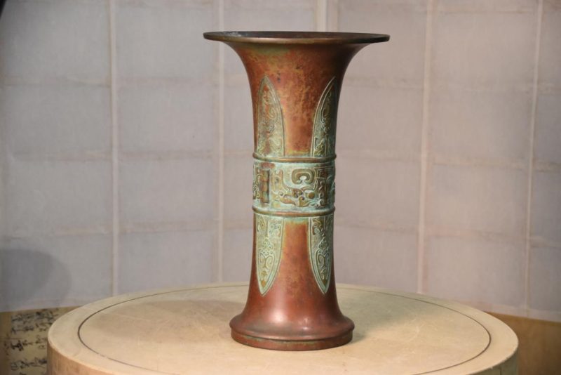 Japanese Seido Bronze Vase Height:385mm