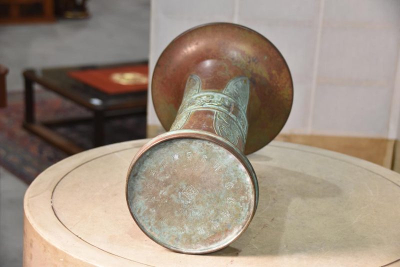 Japanese Seido Bronze Vase Height:385mm - Image 4