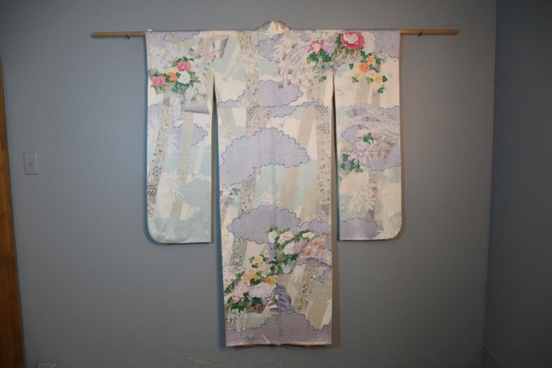 Furisode Kimono