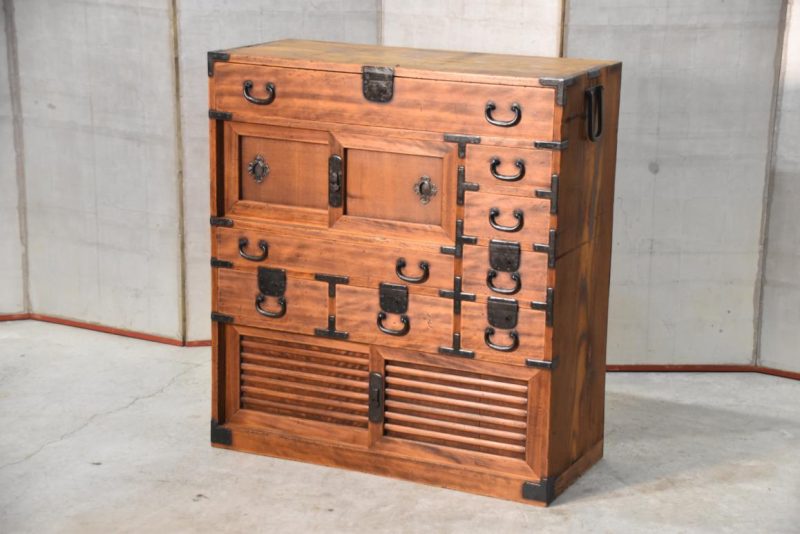 Choba Dansu Traditional Japanese Merchant Chest from Osaka Width:910mm